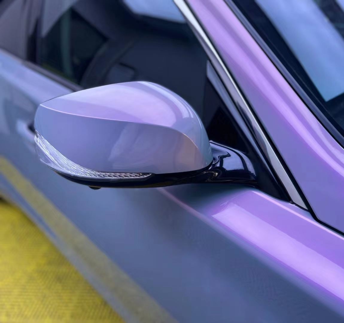 Ravoony Plus Twin Candy Grey Purple Color Fliper Car Wrap Audi Q3 Wrap