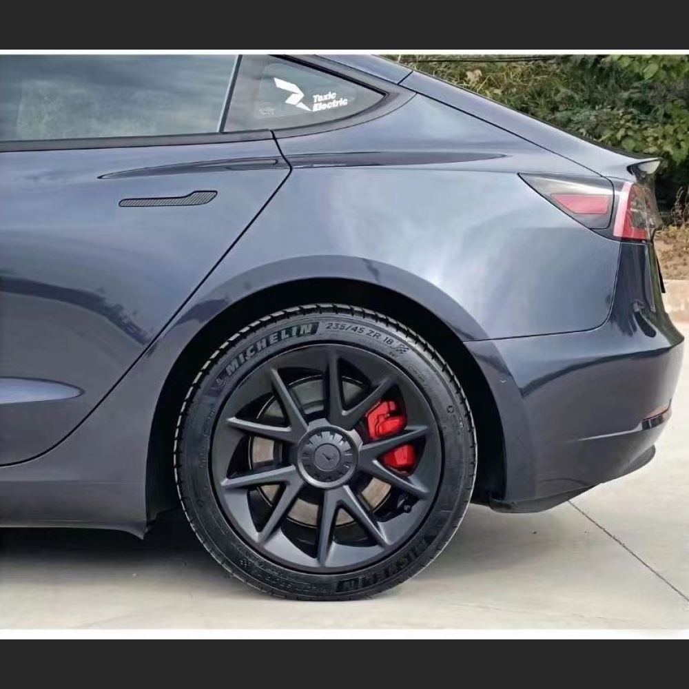 Ravoony Plus BMW Carbon Black Metallic Vinyl Car Wrap