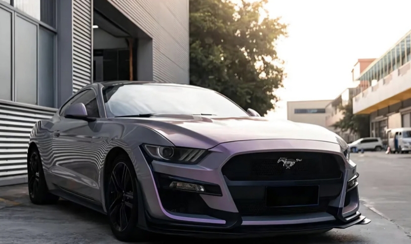 Ravoony Plus Twin Candy Grey Red Color Fliper Car Wrap Ford Mustang Wrap