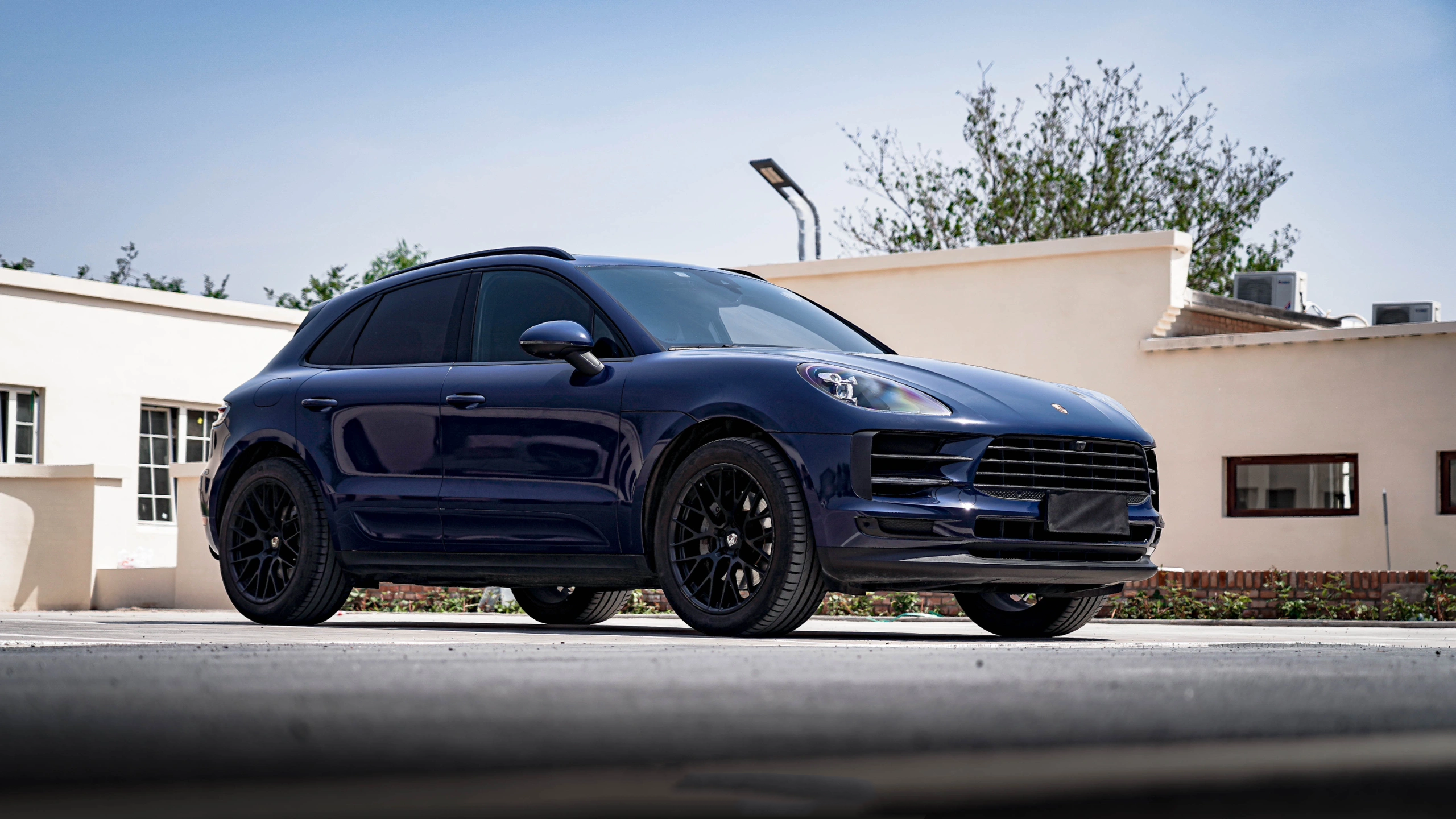 Ravoony Plus Glossy Crystal Midnight Blue Car Wrap