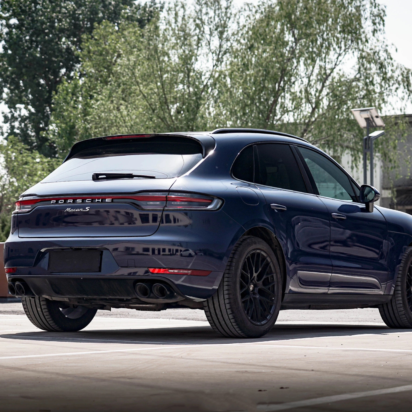 Ravoony Plus Glossy Crystal Midnight Blue Car Wrap