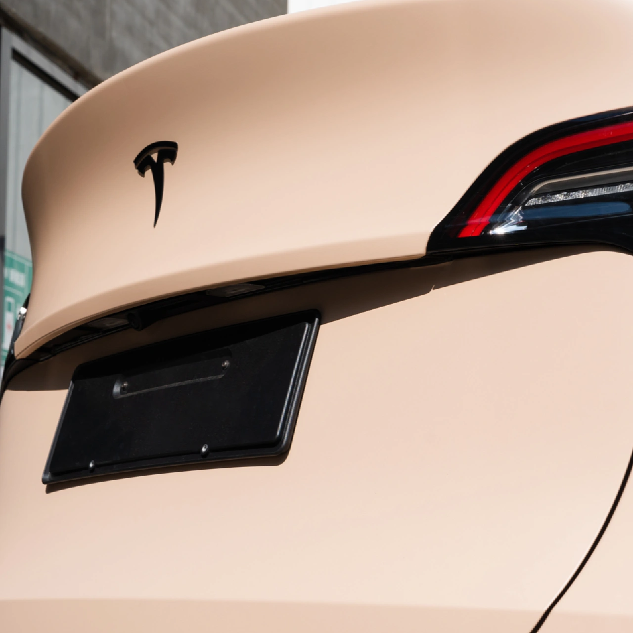 Ravoony Plus Ultimate Flat Shine Latte Car Wrap