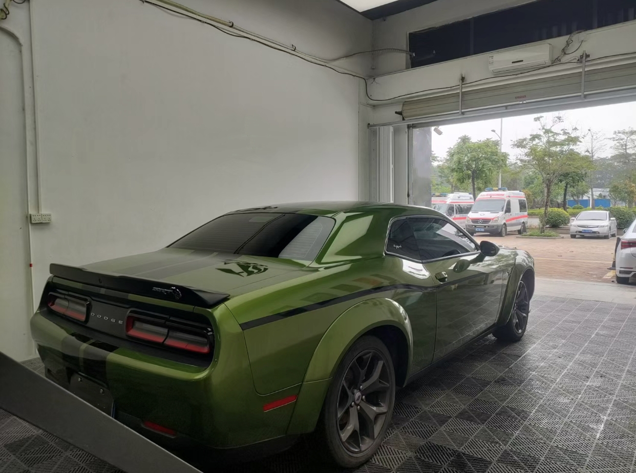 Ravoony Plus Metallic Mamba Green Car Vinyl Wrap Dodge Charger Wrap