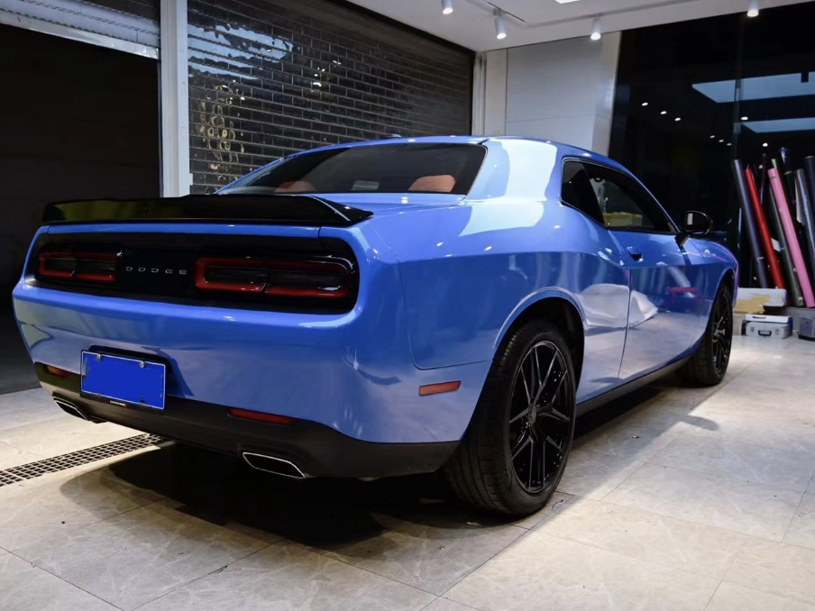 Ravoony Plus Abudhabi Blue Car Vinyl Wrap Dodge Challenger Wrap