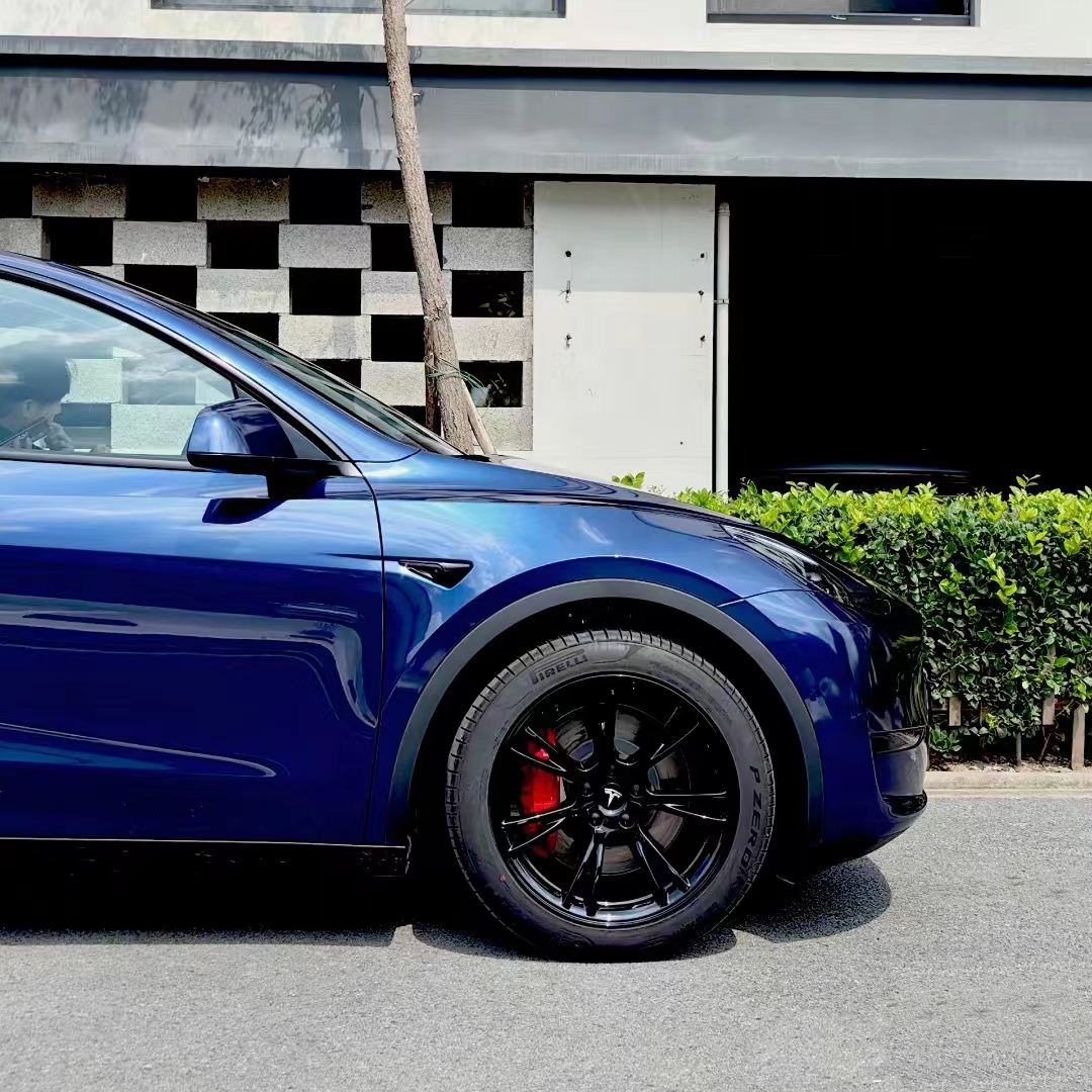 Ravoony Plus PET BMW Gloss Phytonic Blue Vinyl Car Wrap