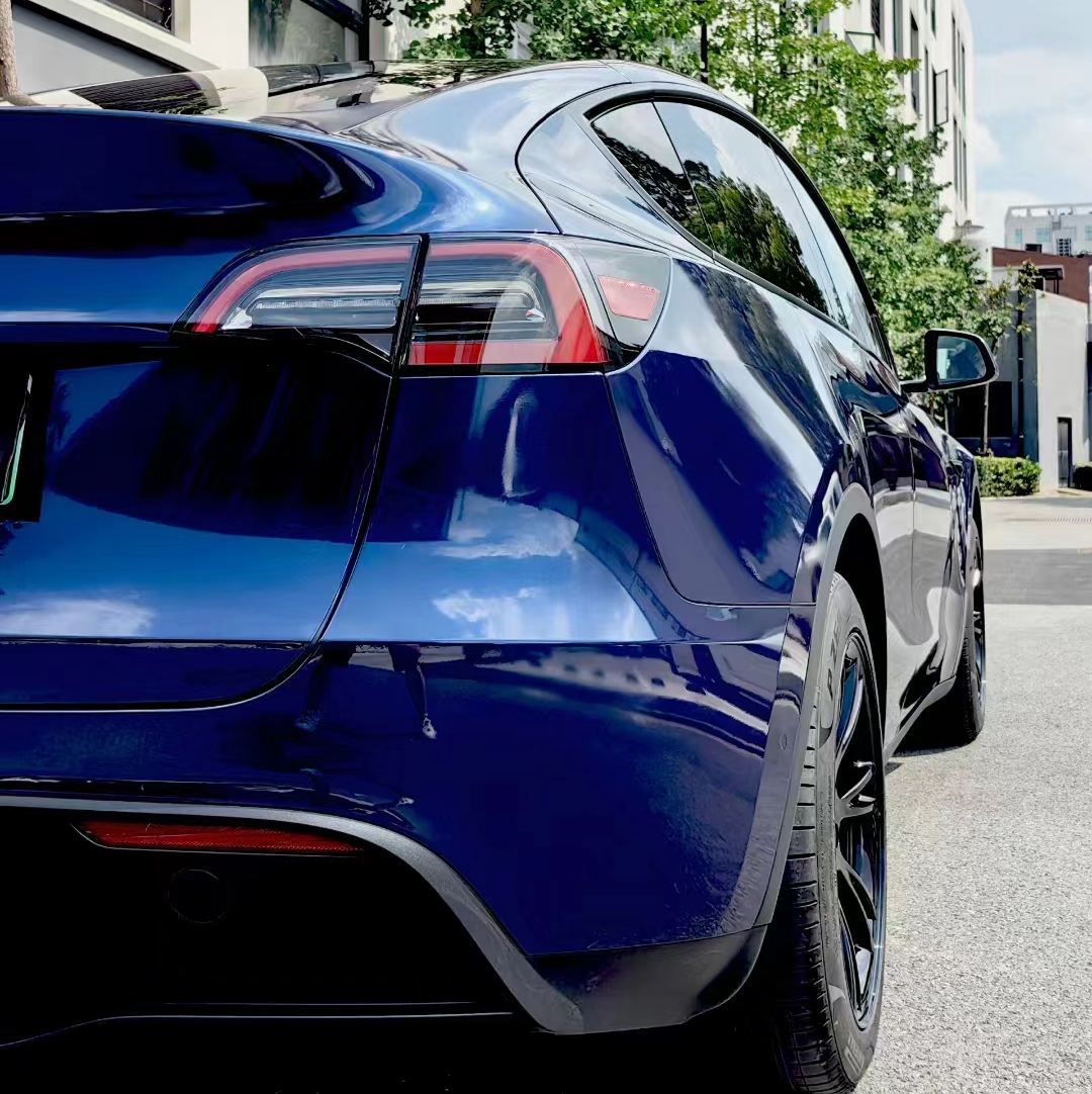 Ravoony Plus PET BMW Gloss Phytonic Blue Vinyl Car Wrap
