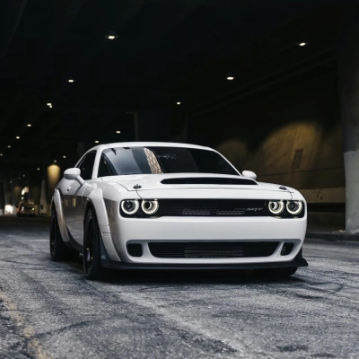 Ravoony Plus Gloss Crystal White Car Vinyl Wrap Dodge Challenger Wrap 02