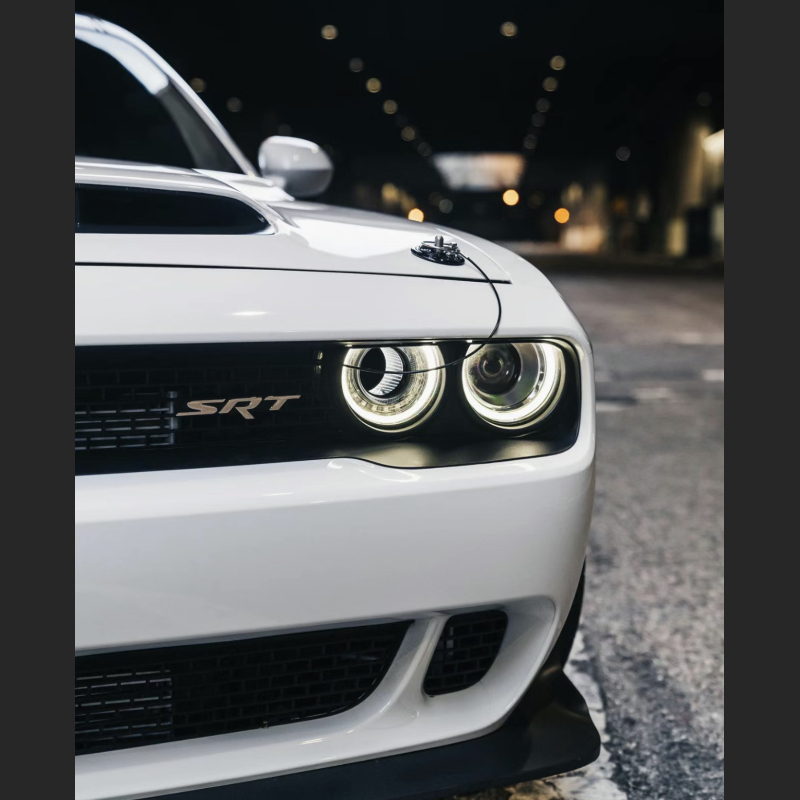 Ravoony Plus Gloss Crystal White Car Vinyl Wrap Dodge Challenger Wrap