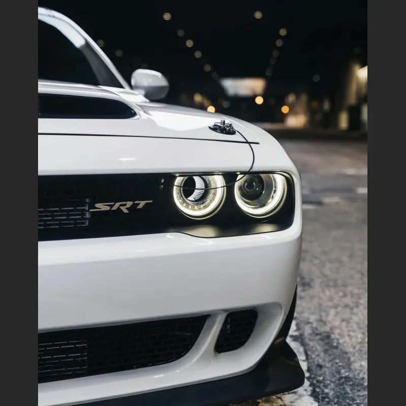 Ravoony Plus Gloss Crystal White Car Vinyl Wrap Dodge Challenger Wrap