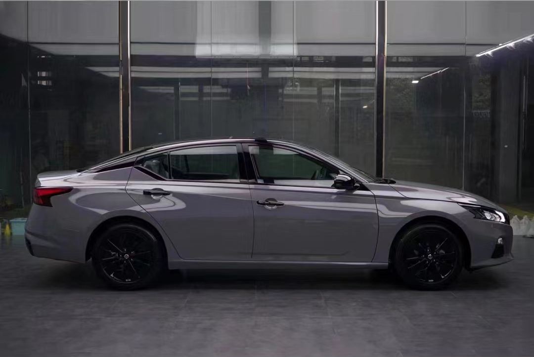 Ravoony Plus PET Gloss Nardo Grey Wrap Nissan Altima Wrap