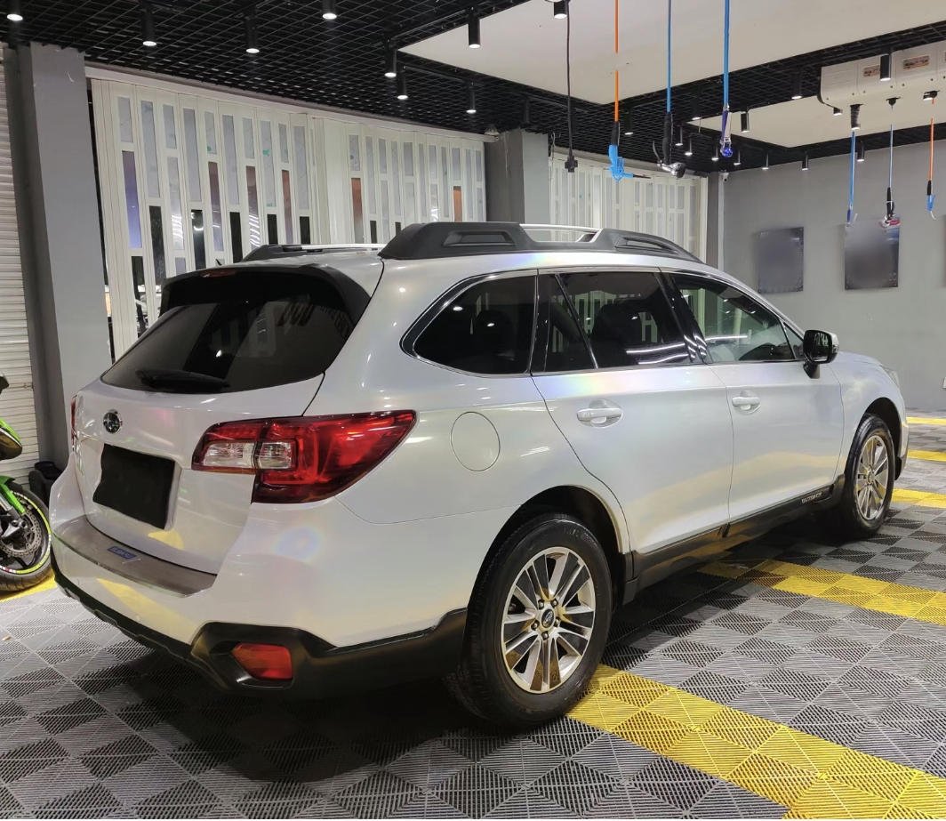 Ravoony Plus Glossy Laser White Car Vinyl Wrap Wrapped Subaru Outback