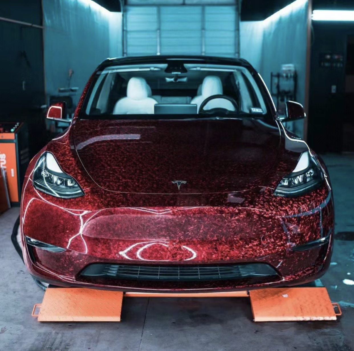 Glossy Carbon Fiber Forging Red Vinyl Car Wrap 1