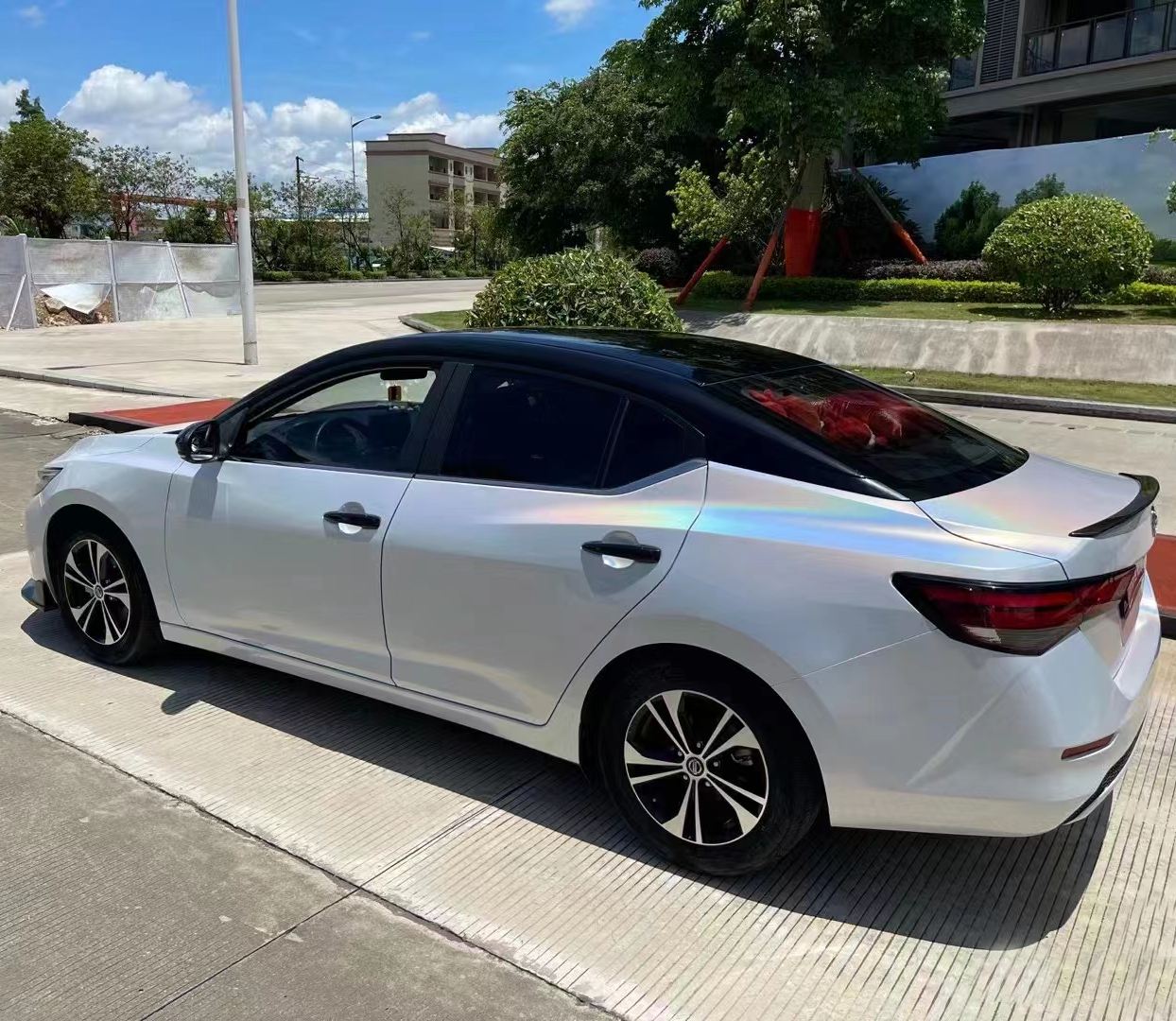 Ravoony Plus Matte Laser White Car Vinyl Wrap Nissan Sylphy Wrap