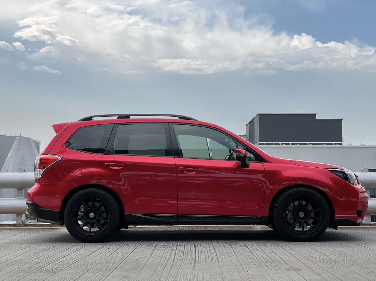 Ravoony Plus Gloss Metallic Vampire Red Vinyl Car Wrap Subaru Forester Wrap