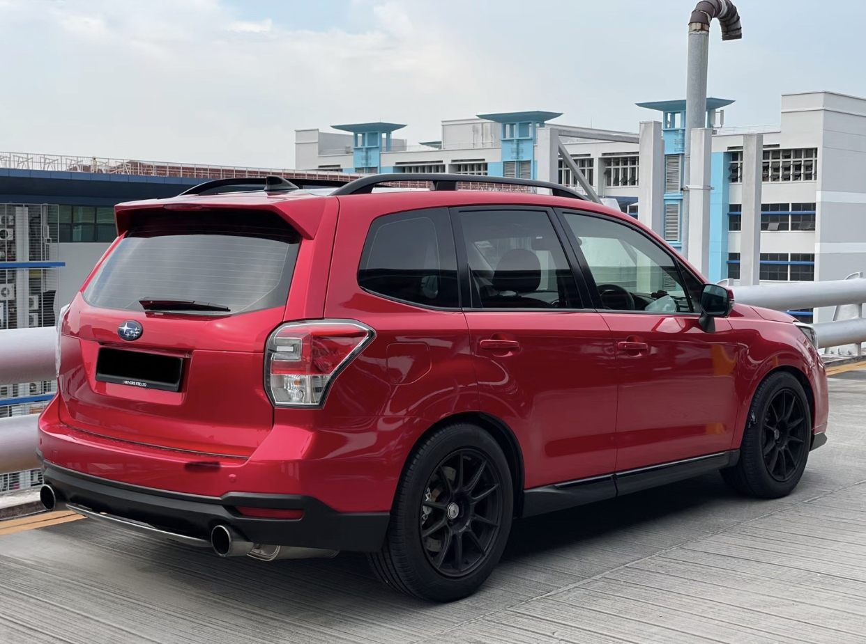 Ravoony Plus Gloss Metallic Vampire Red Vinyl Car Wrap Subaru Forester Wrap