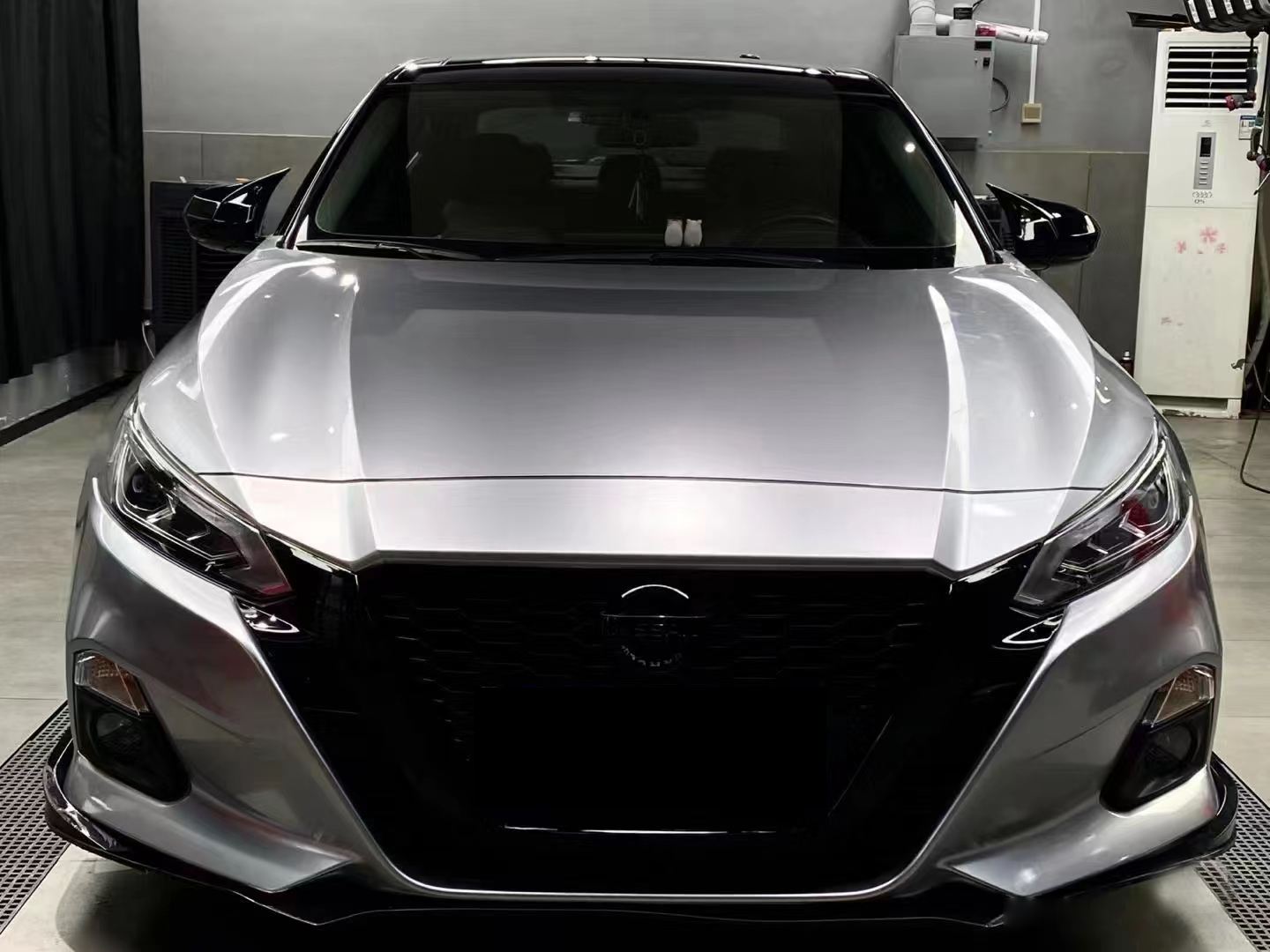 Ravoony Plus GT Silver Car Vinyl Wrap Nissan Altima Wrap