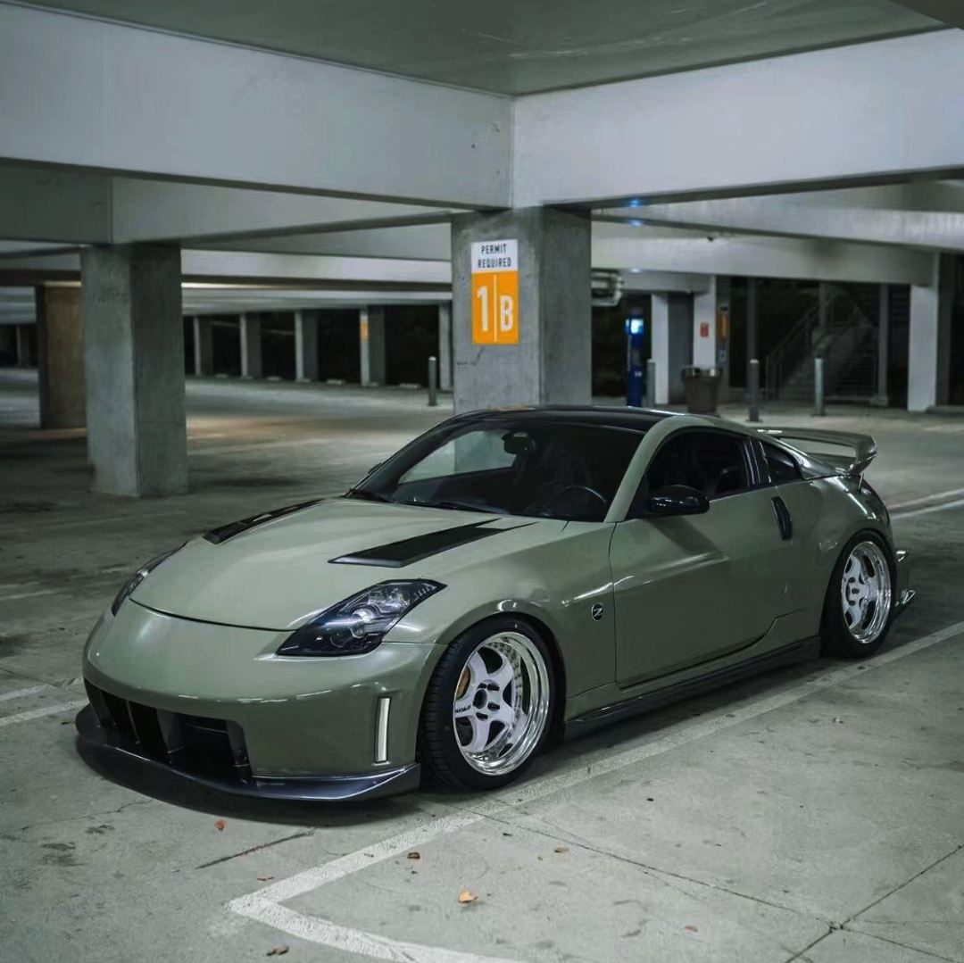 Ravoony Plus Gloss Khaki Green Car Vinyl Wrap Nissan 350Z Wrap