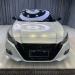 Ravoony Plus Glossy White to Gold Car Wrap Nissan Altima Wrap