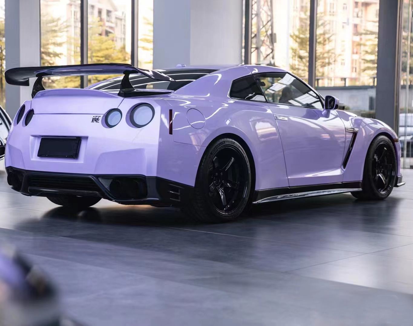 Ravoony Plus Glossy Violet Star Car Wrap Nissan GTR Wrap