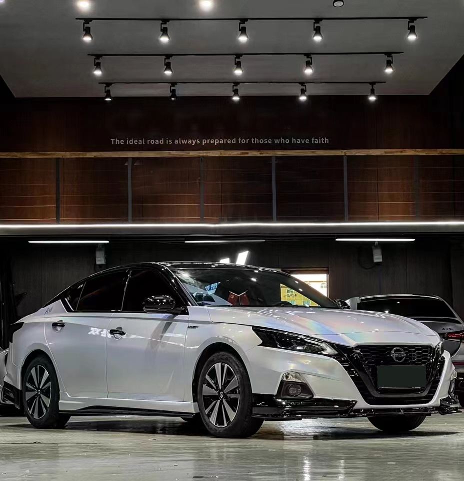 Ravoony Plus Glossy Laser White Car Vinyl Wrap Nissan Altima Wrap