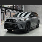 Ravoony Plus Light Nardo Grey Wrap Toyota Highlander Vinyl Wrap