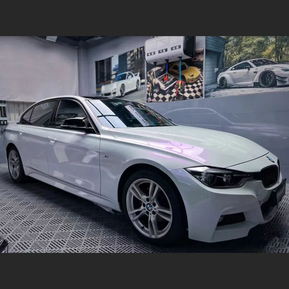 Ravoony Plus Glossy White to Purple Vinyl Car Wrap  BMW 3 Series Wrap