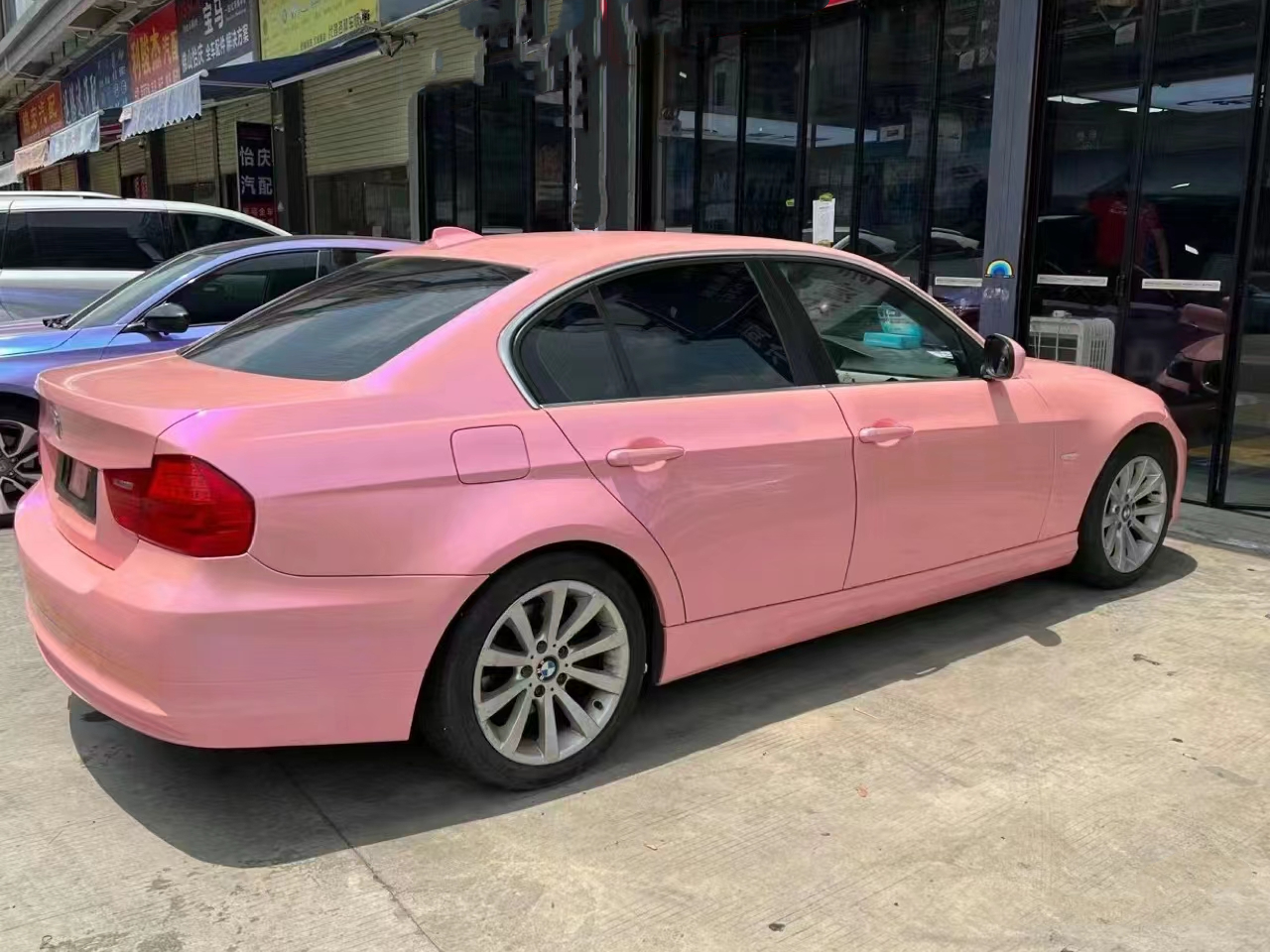 Ravoony Plus Twin Candy Purple Pink Color Fliper Car Wrap BMW 3 Series Wrap