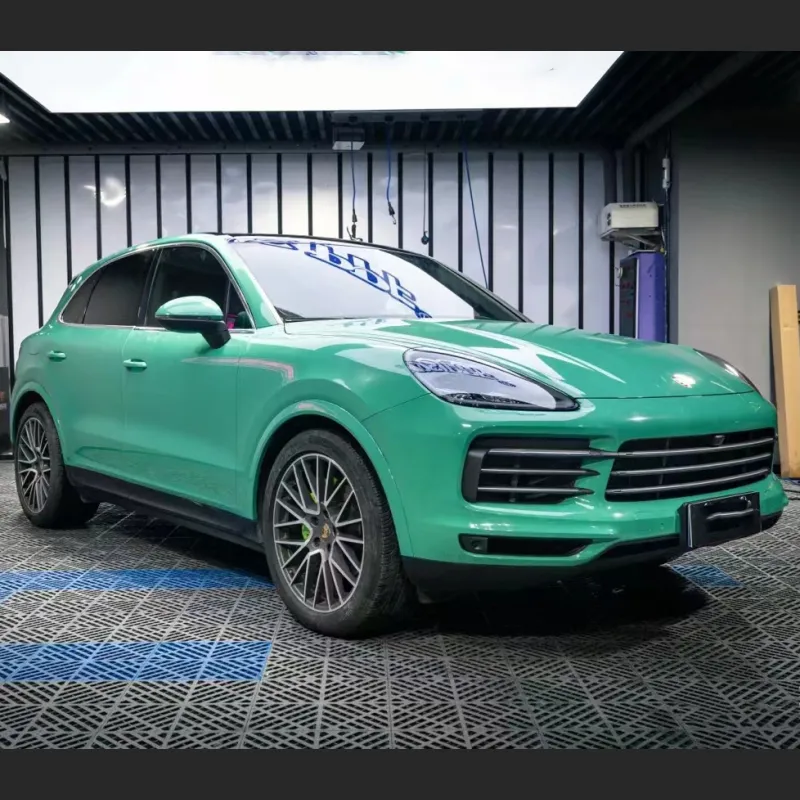 Ravoony Plus Gloss Vintage Green Car Viny Wrap