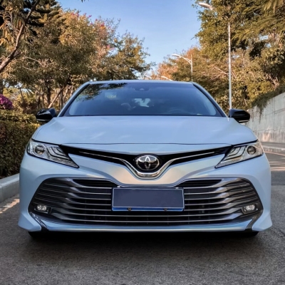 Ravoony Plus Ultra-Matte Gold Blue Car Vinyl Wrap Toyota Camry Wrap 02
