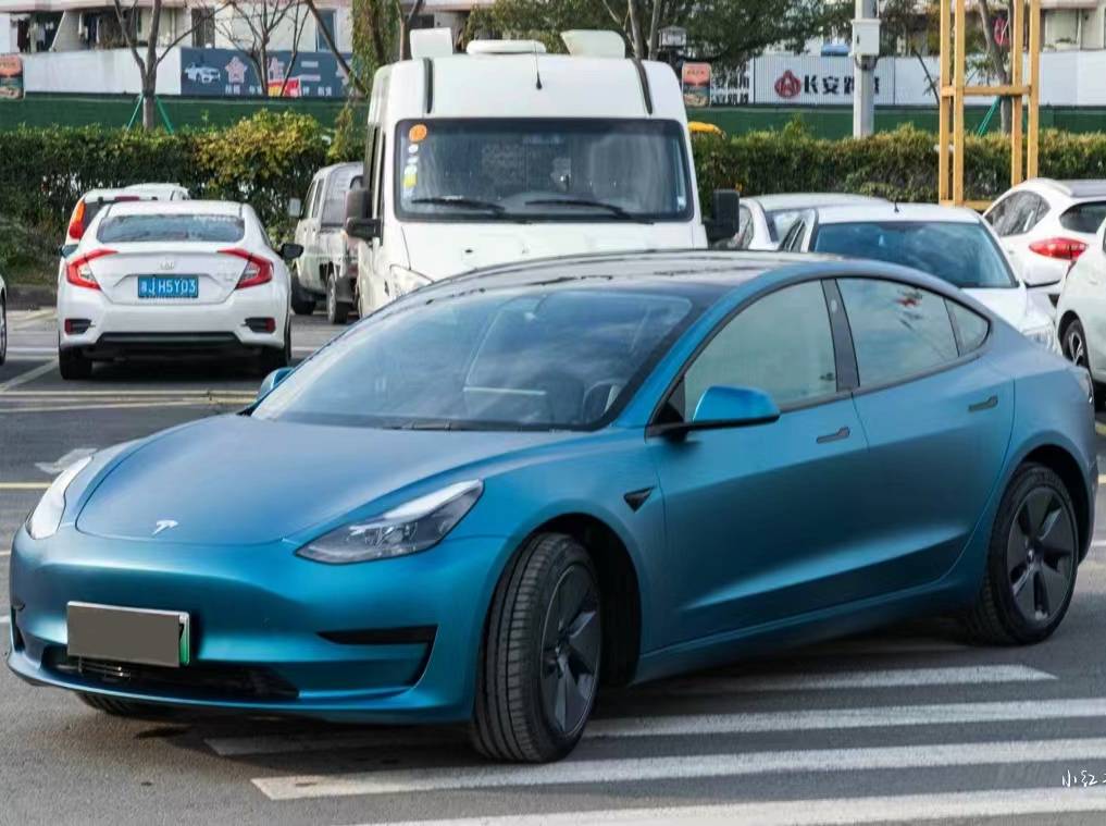 Ravoony Plus Ultra-Matte Night Blue Car Wrap