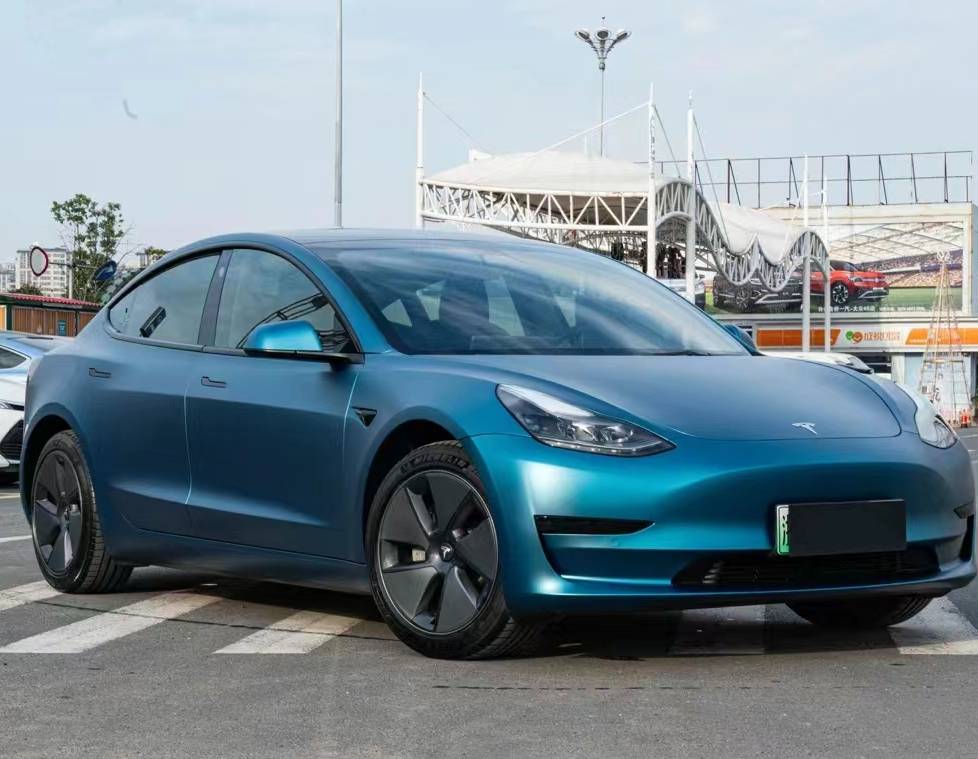 Ravoony Plus Ultra-Matte Night Blue Car Wrap