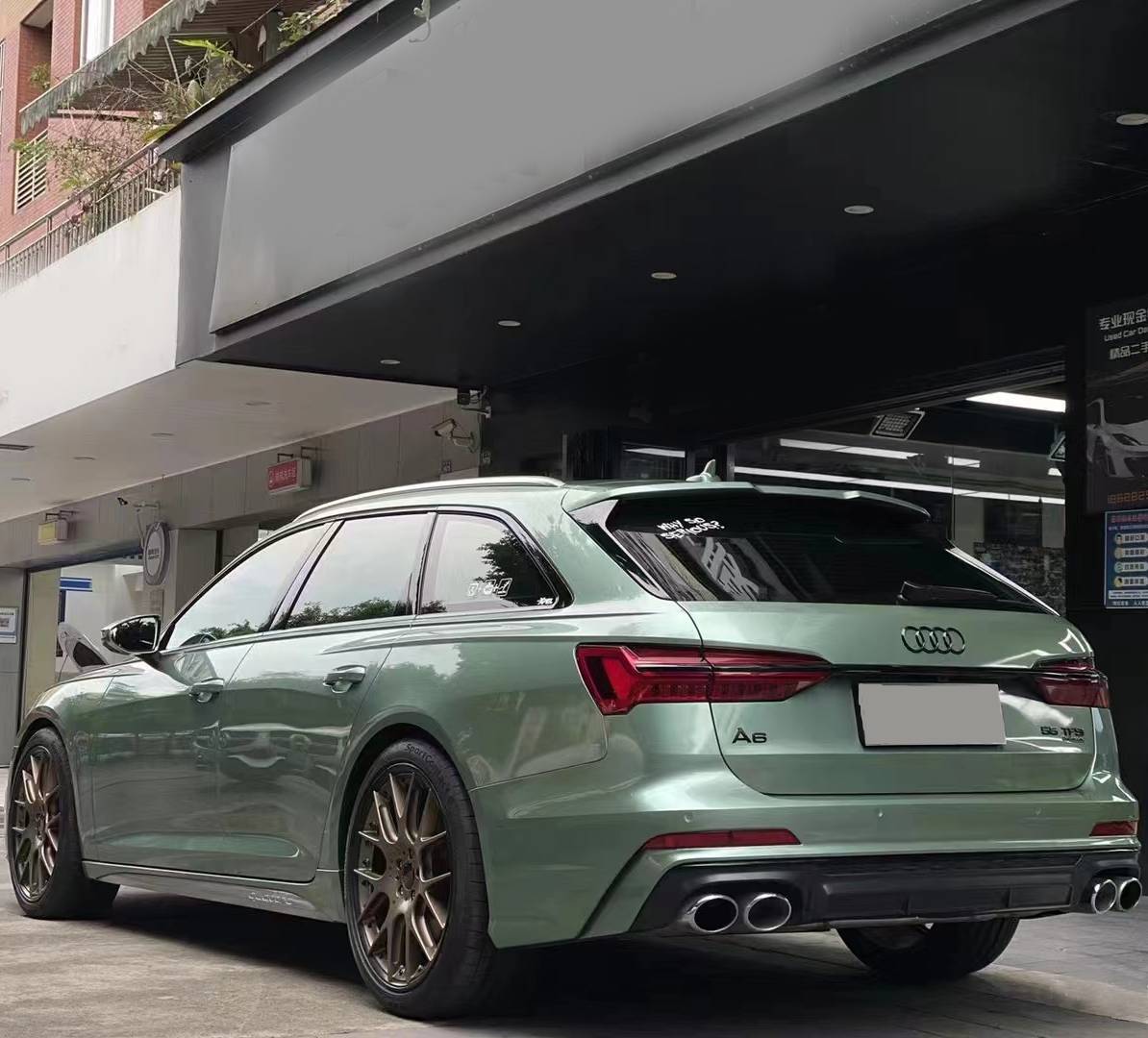 Ravoony Plus Ferrari Gloss Verde Francesca Green Vinyl Car Wrap Audi A6 Wrap