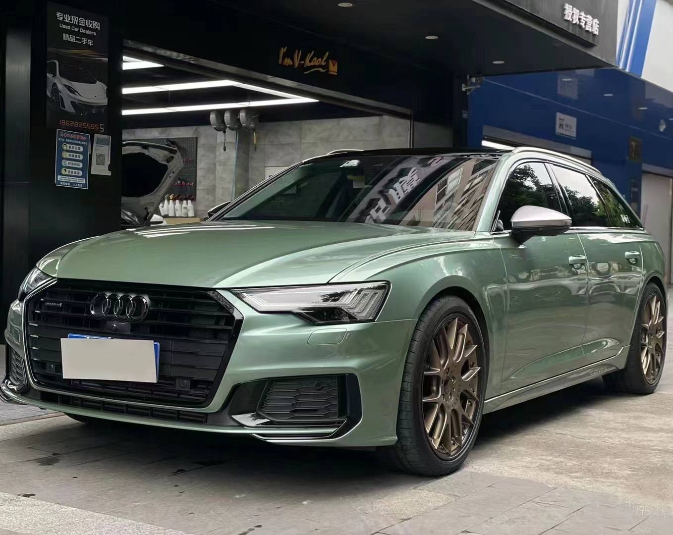 Ravoony Plus Ferrari Gloss Verde Francesca Green Vinyl Car Wrap Audi A6 Wrap
