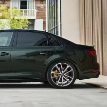 Pearlized Emerald Green Car Vinyl Wrap Audi S4 Wrap