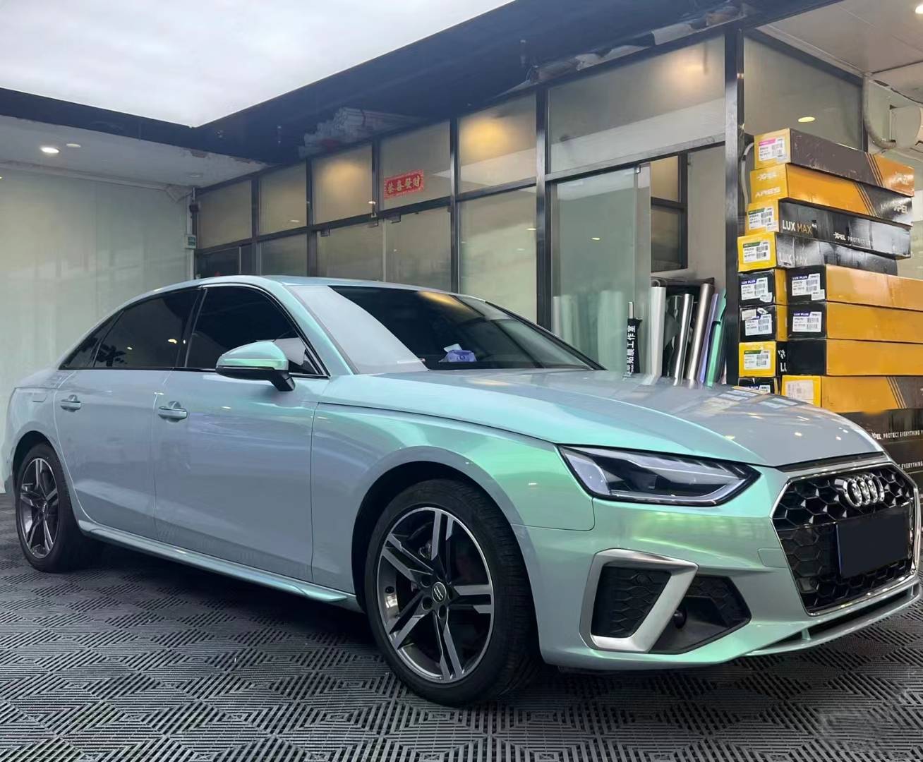 Ravoony Plus Twin Candy Grey Green Color Fliper Car Wrap Audi A4 Wrap