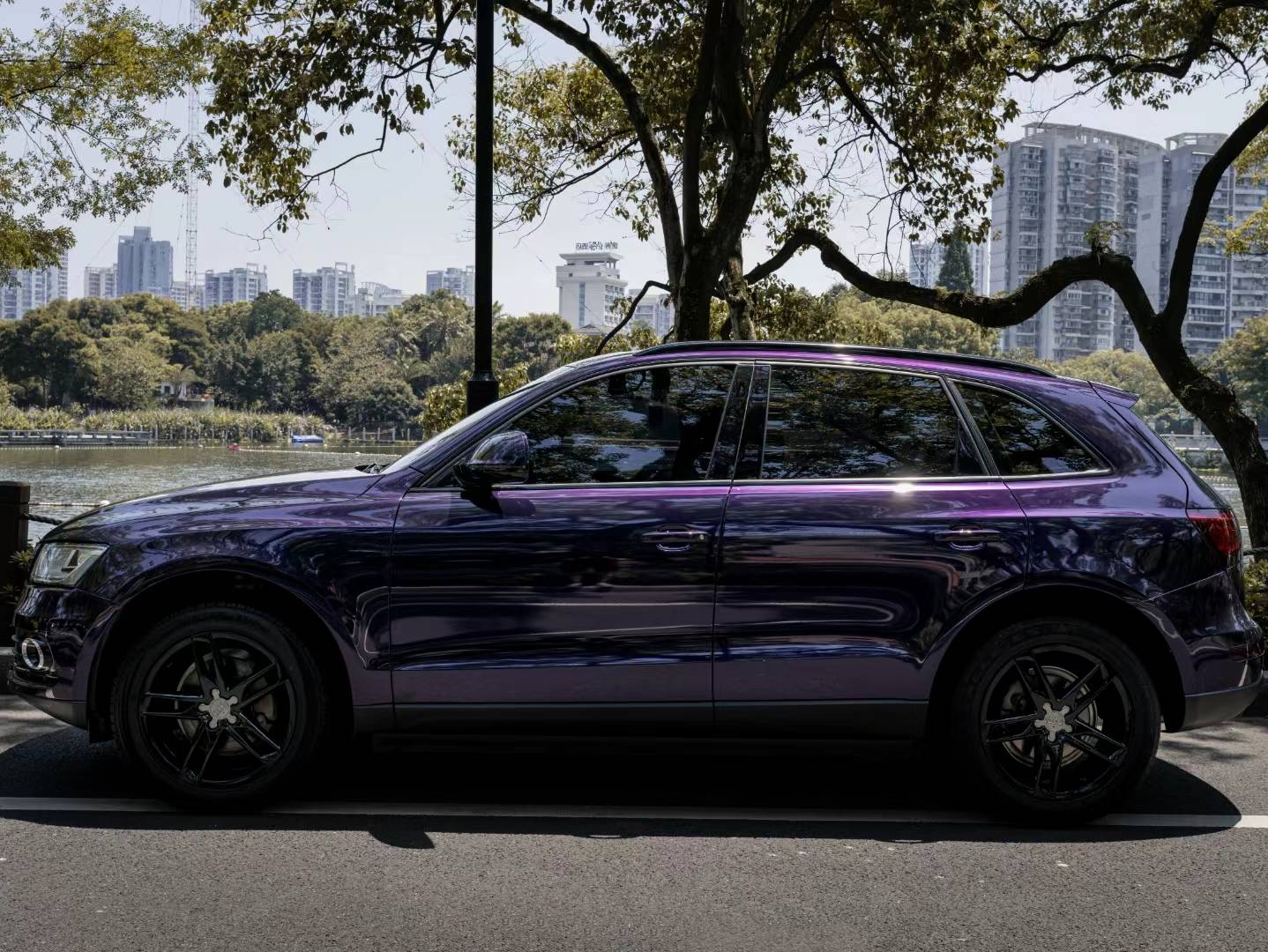 Ravoony Plus Glossy Midnight Purple Car Wrap Audi A5 Wrap