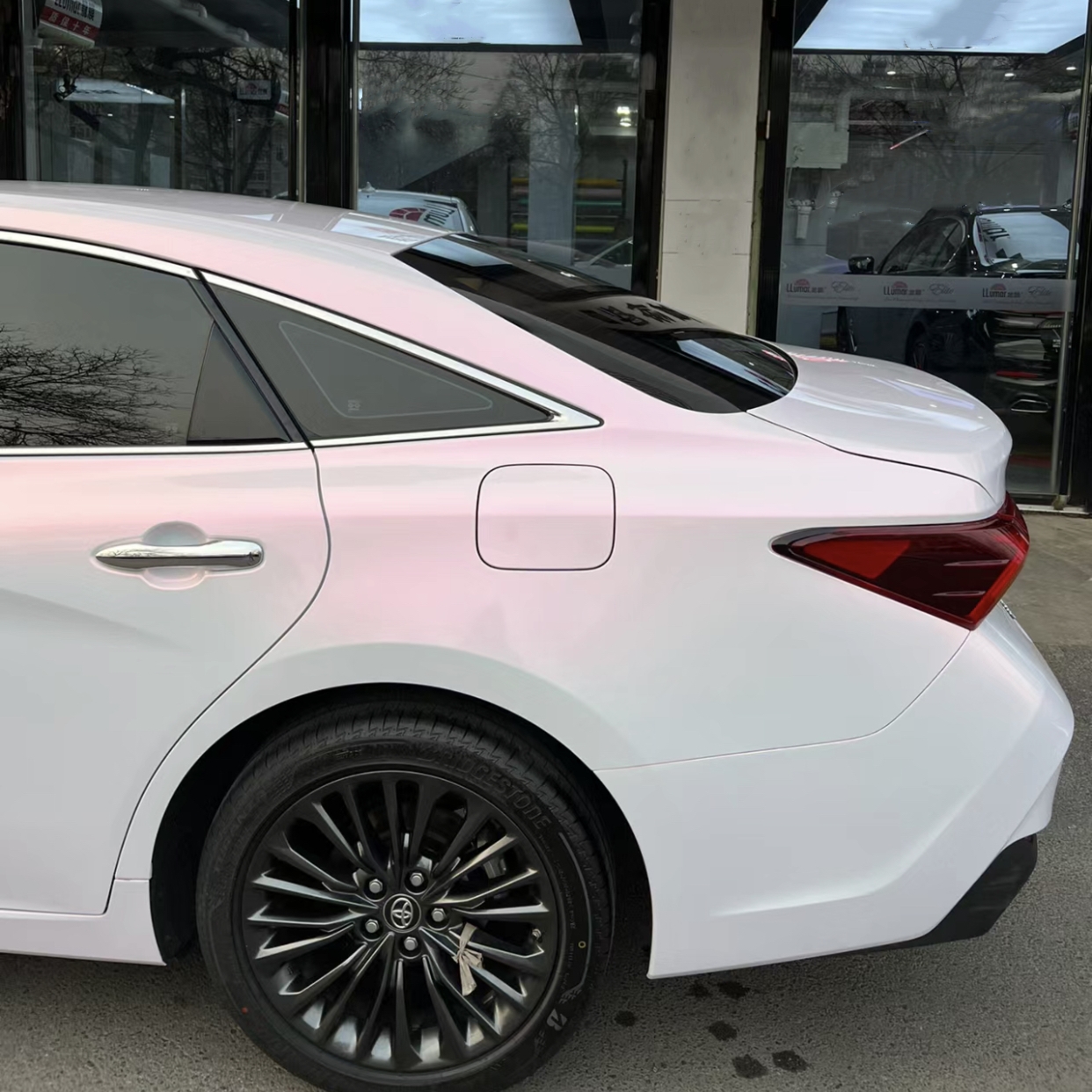 Ravoony Plus Flower Pink Car Wrap Toyota Avalon Wrap