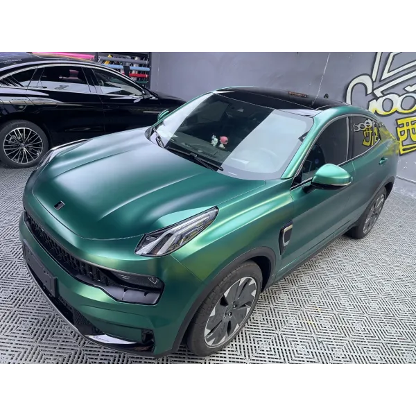 Ravoony Pure Metal Emerald Green Car Wrap