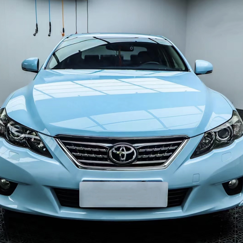 Ravoony Plus PET Glossy Crystal Glacier Blue Car Wrap Toyota Reiz Wrap
