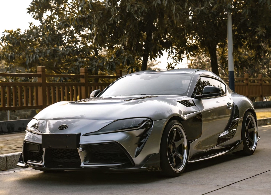 Ravoony Plus GT Silver Car Vinyl Wrap Toyota Supra Wrap