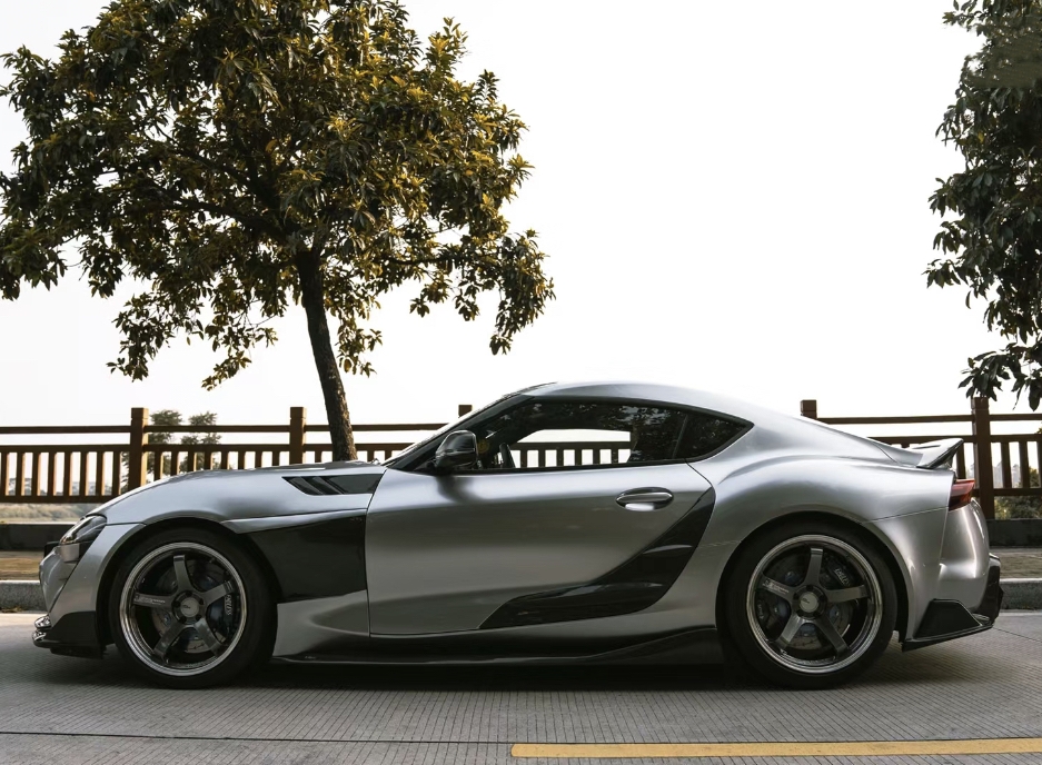 Ravoony Plus GT Silver Car Vinyl Wrap Toyota Supra Wrap