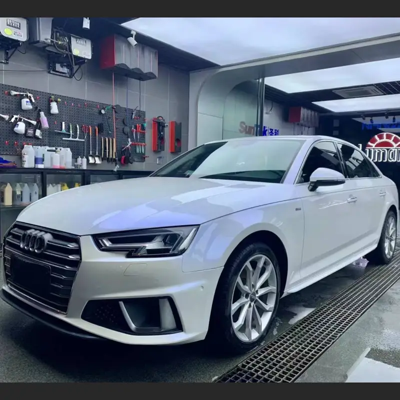 Ravoony Plus Glossy White to Blue Car Vinyl Wrap Audi A4 Wrap