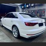 Ravoony Plus Glossy White to Blue Car Vinyl Wrap Audi A4 Wrap