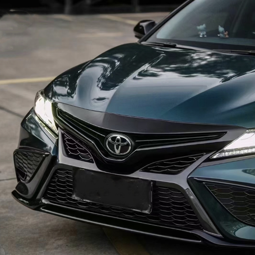 Ravoony Plus Gloss Metallic Midnight Green Car Wrap Toyota Camry Wrap