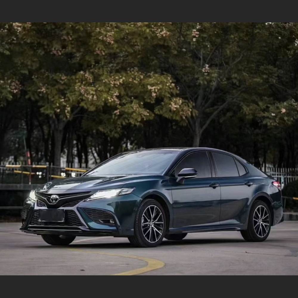 Ravoony Plus Gloss Metallic Midnight Green Car Wrap Toyota Camry Wrap