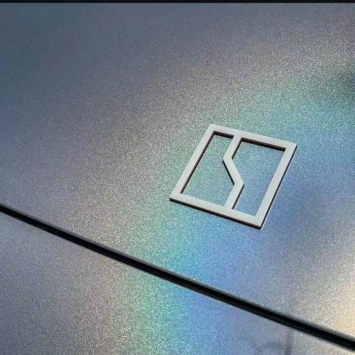 Ravoony Plus Matte Laser White Car Vinyl Wrap