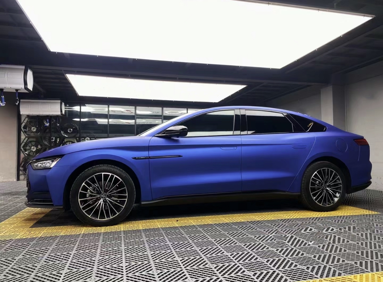 Ravoony Plus Ultra-Matte Metal Blue Car Wrap