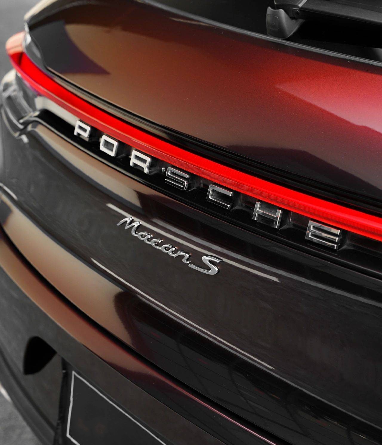 PET Gloss Color Shift Rainbow Drift Black Red Vinyl Wrap
