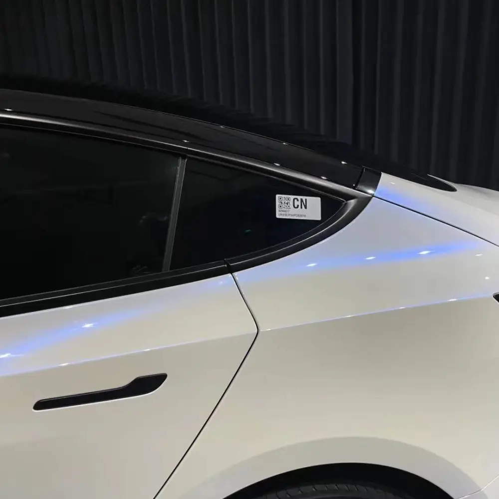 Ravoony Plus Glossy White to Blue Car Vinyl Wrap