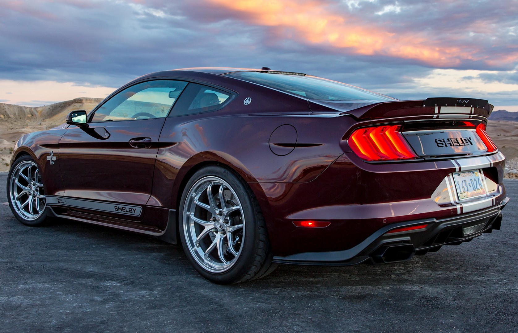 Ravoony Plus Gloss Black Rose Vinyl Wrap Mustang Vinyl Wrap